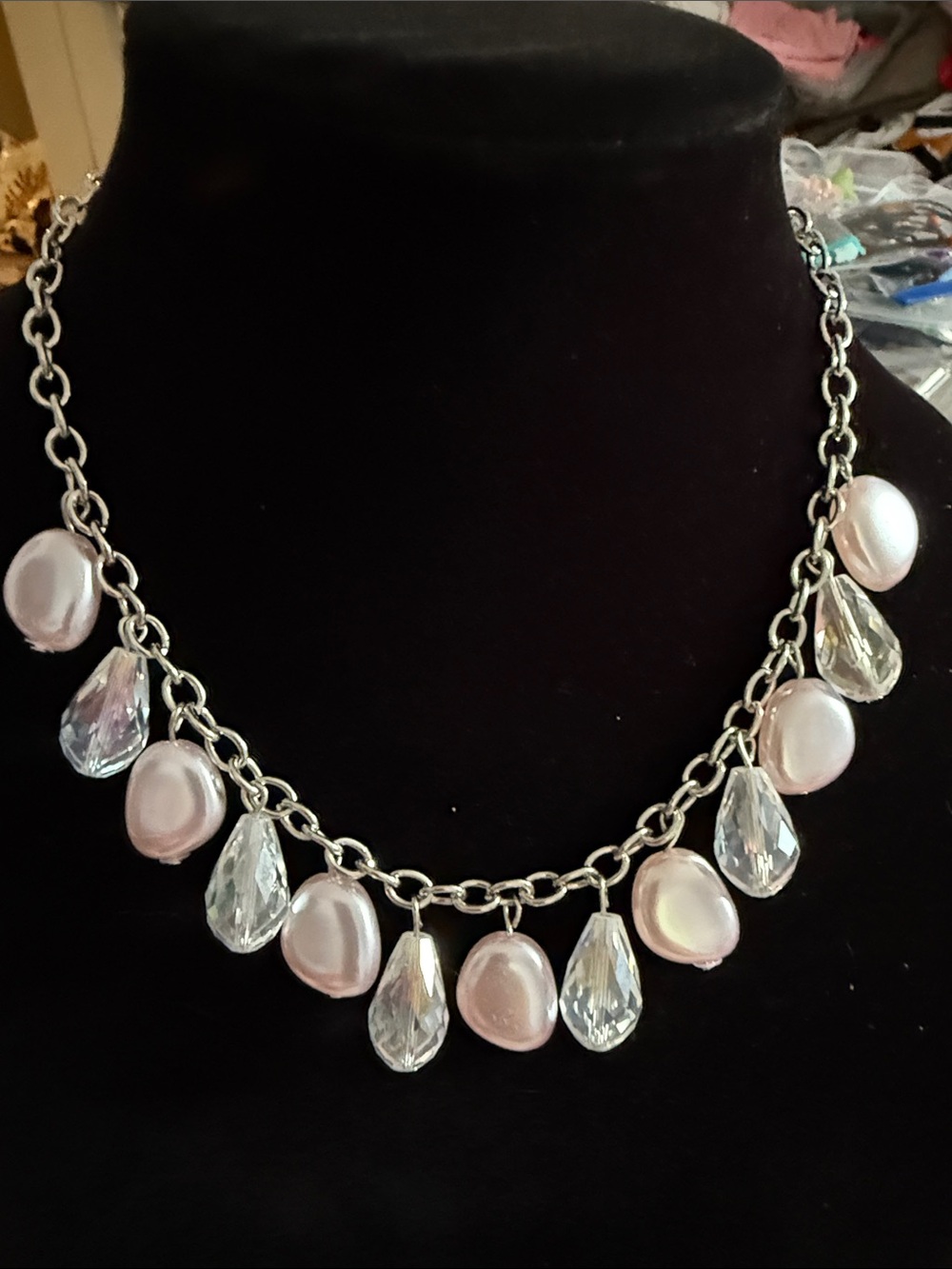 New Women’s 12” Silver Chain Necklace with Pink Pearl and Clear faced Teardrops